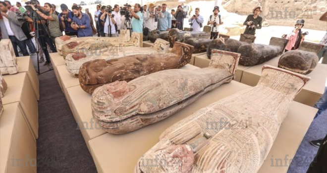 Egypte&nbsp;: Découverte de 250 momies et 150 statues de bronze datant de 2 500 ans