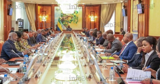 CdM du 12 août&nbsp;: Amnisties, centrale d’achat, rentrée des classes, bulletins de vote... au menu&nbsp;!