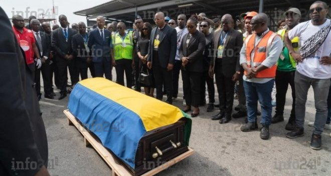 Dernier retour au pays&nbsp;: le Gabon accueille avec émotion la dépouille d’Aaron Boupendza