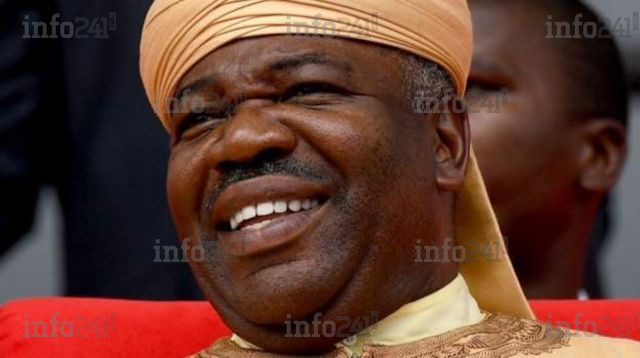 Comment Ali Bongo s’est payé la tête des antivax en supprimant les tests PCR dits &laquo;&nbsp;normaux&nbsp;&raquo;&nbsp;!